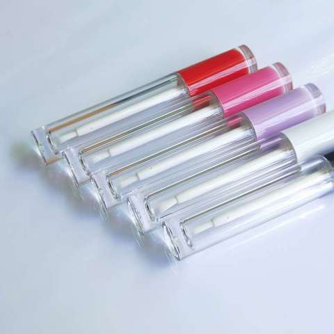 wholesale new coming pink empty lip gloss container colorful lid lip gloss tube with soft brush artificial brush